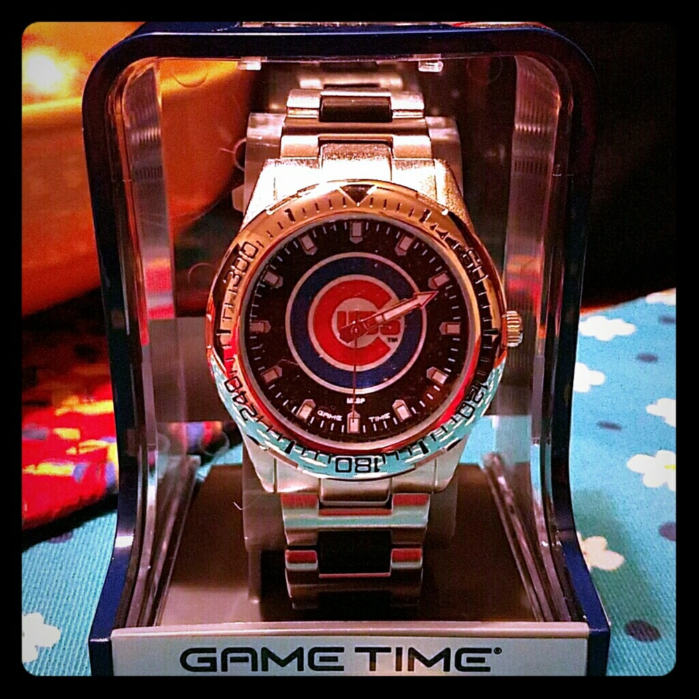 Cubs licensed sports watch